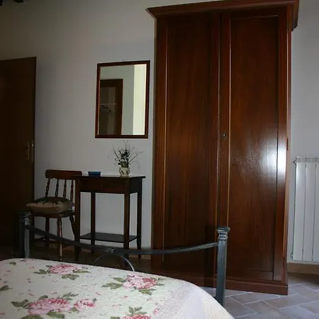Villa Il Poggiolo Montieri Zimmer foto